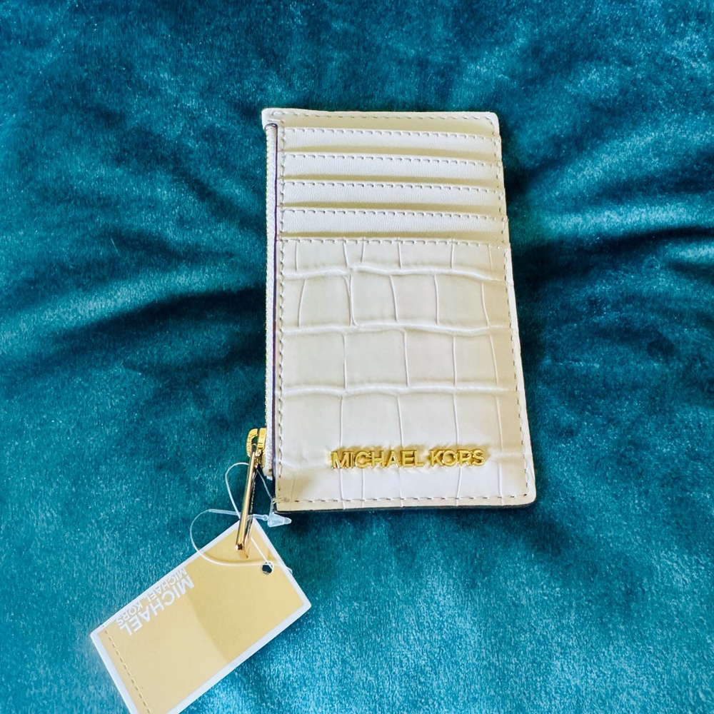 LOWSTART MICHAEL Michael Kors Cream Wallet